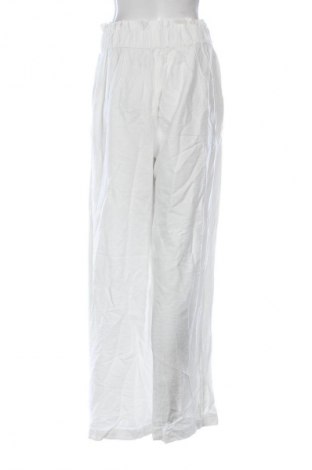 Дамски панталон Reserved, Размер L, Цвят Бял, Цена 28,88 лв.