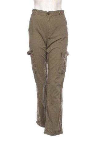 Γυναικείο παντελόνι Stradivarius, Μέγεθος S, Χρώμα Πράσινο, Τιμή 15,99 €