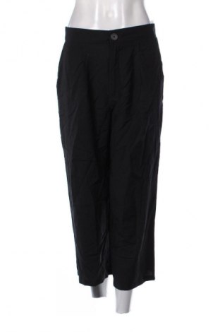 Дамски панталон Stradivarius, Размер M, Цвят Черен, Цена 29,00 лв.