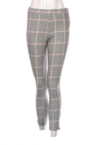 Γυναικείο παντελόνι Stradivarius, Μέγεθος S, Χρώμα Πολύχρωμο, Τιμή 9,99 €