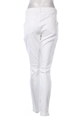 Damenhose Tamaris, Größe XL, Farbe Weiß, Preis 61,99 €