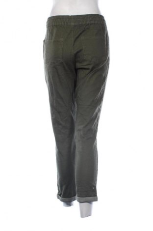 Дамски панталон Unbranded, Цвят Зелен, Цена 8,99 лв.