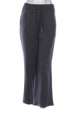 Дамски панталон Unbranded, Размер S, Цвят Сив, Цена 13,99 лв.