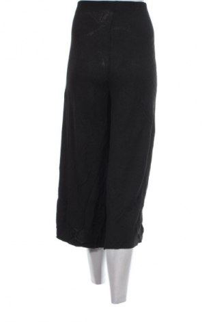 Dámske nohavice United Colors Of Benetton, Veľkosť M, Farba Čierna, Cena  20,95 €