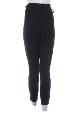 Pantaloni de femei Vero Moda, Mărime L, Culoare Negru, Preț 53,99 Lei