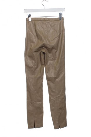Pantaloni de femei Zara, Mărime S, Culoare Maro, Preț 63,99 Lei