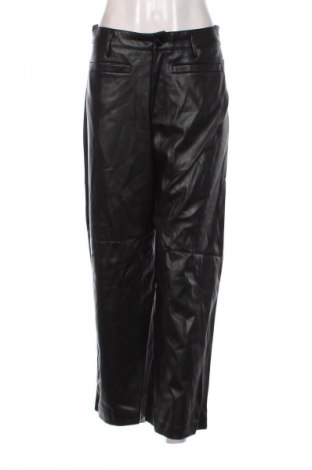 Pantaloni de femei Zara, Mărime M, Culoare Negru, Preț 26,99 Lei