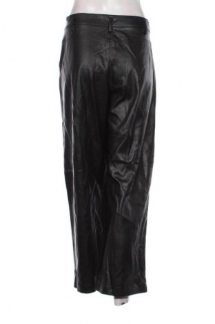 Pantaloni de femei Zara, Mărime M, Culoare Negru, Preț 26,99 Lei