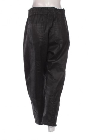 Дамски панталон Zara, Размер L, Цвят Черен, Цена 30,51 лв.