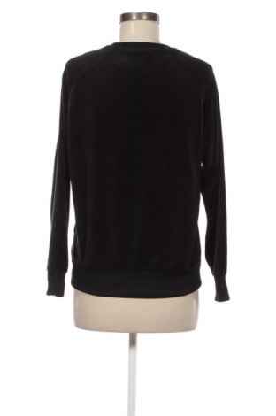 Polar de damă FILA, Mărime S, Culoare Negru, Preț 165,99 Lei