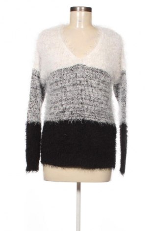 Damenpullover Amisu, Größe M, Farbe Mehrfarbig, Preis 10,99 €