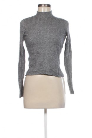 Dámský svetr Bershka, Velikost L, Barva Šedá, Cena  279,00 Kč
