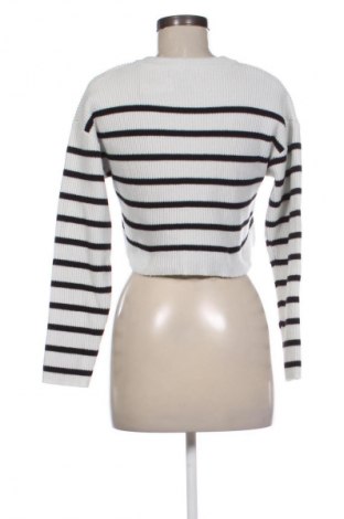 Γυναικείο πουλόβερ Bershka, Μέγεθος S, Χρώμα Λευκό, Τιμή 14,83 €