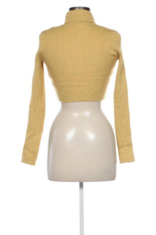 Дамски пуловер Bershka, Размер S, Цвят Бежов, Цена 10,99 лв.