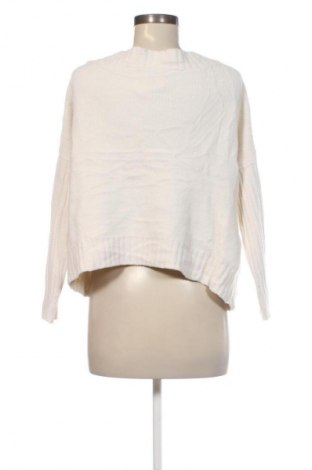 Дамски пуловер Pull&Bear, Размер M, Цвят Бял, Цена 17,99 лв.