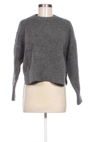Дамски пуловер Reserved, Размер M, Цвят Сив, Цена 23,99 лв.