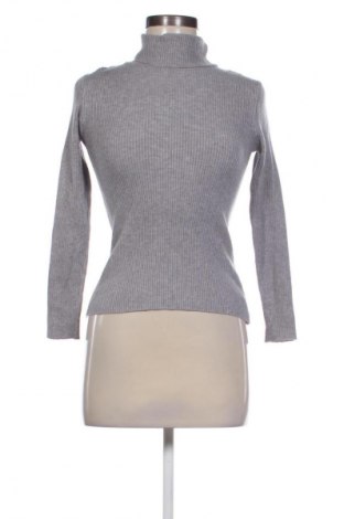 Dámský svetr SHEIN, Velikost M, Barva Šedá, Cena  371,00 Kč