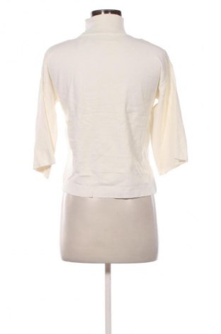 Дамски пуловер Unbranded, Размер M, Цвят Бял, Цена 15,99 лв.