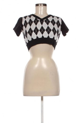 Дамски пуловер Unbranded, Размер M, Цвят Многоцветен, Цена 16,99 лв.