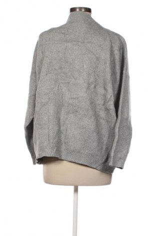 Дамски пуловер Unbranded, Размер L, Цвят Сив, Цена 11,99 лв.