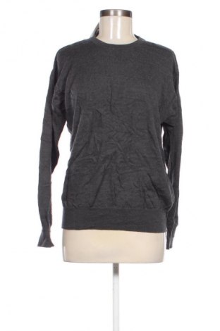 Дамски пуловер Unbranded, Размер M, Цвят Сив, Цена 25,99 лв.