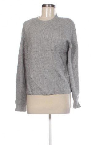 Dámský svetr Unbranded, Velikost S, Barva Šedá, Cena  269,00 Kč