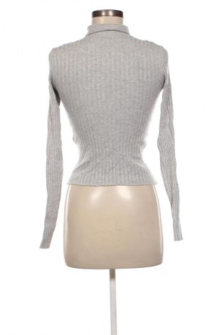 Дамски пуловер Unbranded, Размер S, Цвят Сив, Цена 10,99 лв.