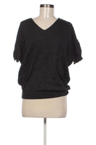 Дамски пуловер Unbranded, Размер S, Цвят Сив, Цена 12,99 лв.