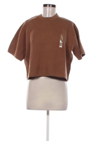 Дамски пуловер Uniqlo, Размер M, Цвят Кафяв, Цена 110,00 лв.