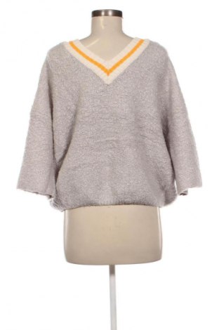 Дамски пуловер Urban Outfitters, Размер M, Цвят Сив, Цена 21,99 лв.