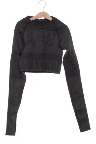 Top sport de damă. H&M, Mărime XS, Culoare Multicolor, Preț 39,47 Lei