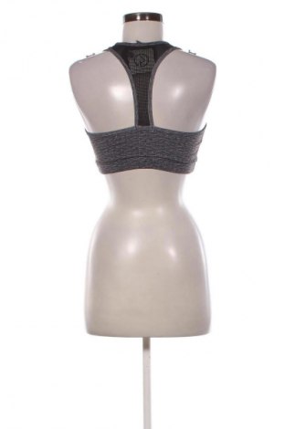 Top sport de damă. Unbranded, Mărime M, Culoare Multicolor, Preț 39,00 Lei