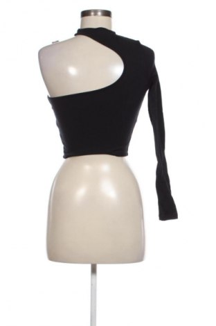 Damski top Bershka, Rozmiar XS, Kolor Czarny, Cena 66,67 zł