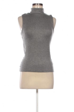 Дамски топ Sinsay, Размер M, Цвят Сив, Цена 46,00 лв.