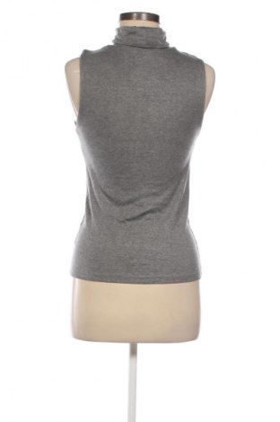 Дамски топ Sinsay, Размер M, Цвят Сив, Цена 46,00 лв.