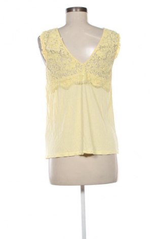 Top de femei United Colors Of Benetton, Mărime S, Culoare Galben, Preț 71,05 Lei