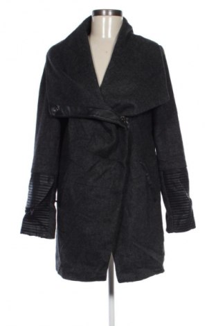 Palton de femei Bershka, Mărime M, Culoare Multicolor, Preț 214,99 Lei