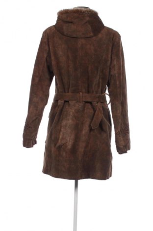 Дамско палто Conbipel, Размер M, Цвят Кафяв, Цена 96,14 лв.
