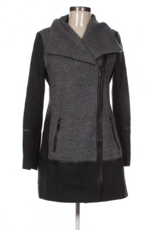 Dámský kabát  Guess, Velikost S, Barva Vícebarevné, Cena  2 399,00 Kč