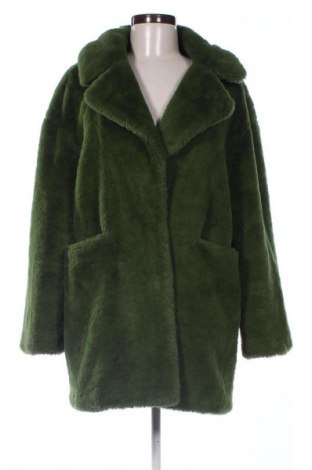 Дамско палто Pull&Bear, Размер S, Цвят Зелен, Цена 62,99 лв.
