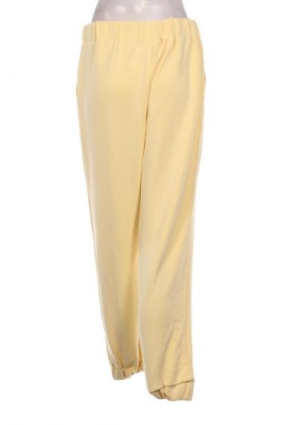 Damen Sporthose Ann-Kathrin Gotze x P&C, Größe L, Farbe Gelb, Preis 27,99 €