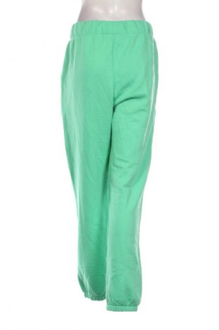 Γυναικείο αθλητικό παντελόνι Beloved, Μέγεθος XL, Χρώμα Πράσινο, Τιμή 14,83 €