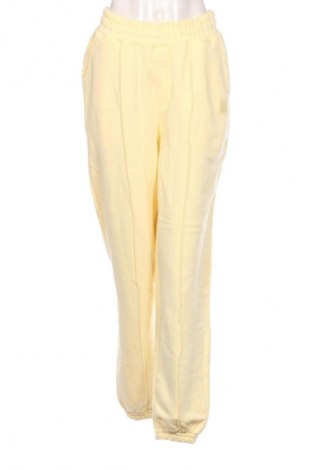 Pantaloni trening de femei Colourful Rebel, Mărime S, Culoare Galben, Preț 202,63 Lei