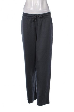 Dámské tepláky Copenhagen Studios, Velikost L, Barva Šedá, Cena  2 229,00 Kč