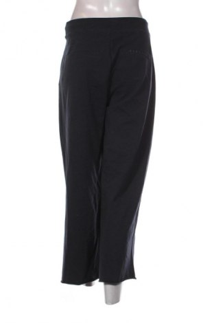 Pantaloni trening de femei Elbsand, Mărime M, Culoare Albastru, Preț 243,99 Lei