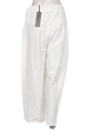 Дамско спортно долнище Elbsand, Размер XXL, Цвят Бял, Цена 77,99 лв.
