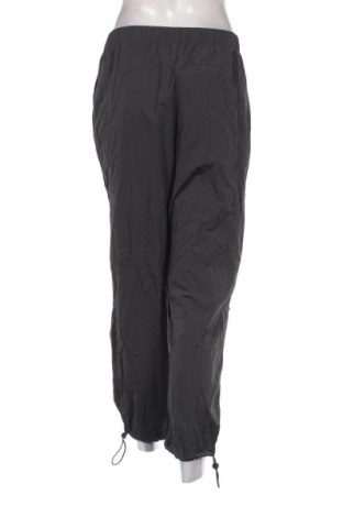 Damen Sporthose SHEIN, Größe S, Farbe Grau, Preis 27,80 €