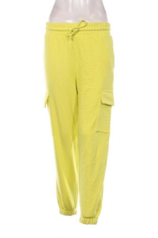 Дамско спортно долнище Tezenis, Размер S, Цвят Зелен, Цена 29,00 лв.