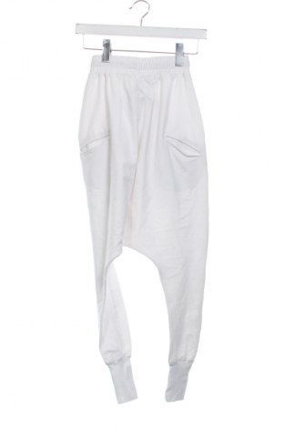 Pantaloni trening de femei Unbranded, Mărime XS, Culoare Alb, Preț 112,39 Lei