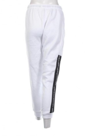 Дамско спортно долнище Unbranded, Размер L, Цвят Многоцветен, Цена 19,99 лв.